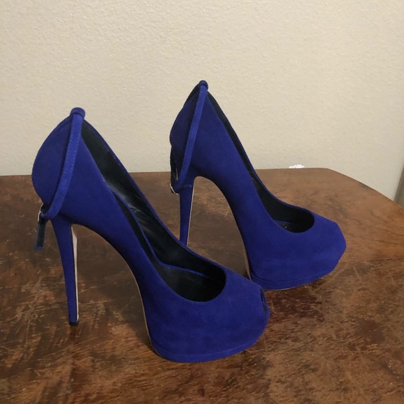 Giuseppe Zanotti Blue suede size 37 good condition - Picture 4 of 6